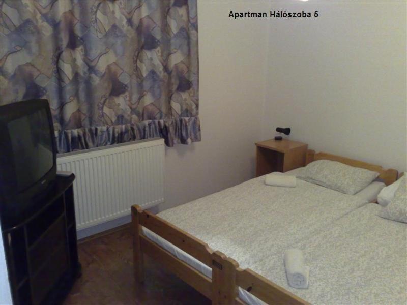 Marci Villa Pécs Zimmer foto